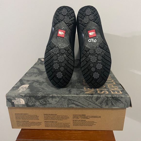 The North Face Thermoball Utility Boot 9.5 - Picture 4 of 4